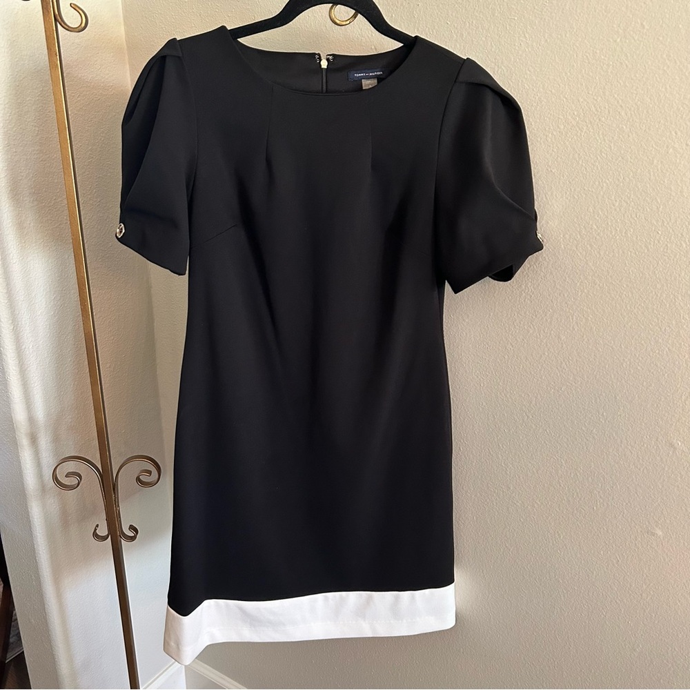 Tommy Hilfiger Black and White Puff Sleeve Sheath Dress